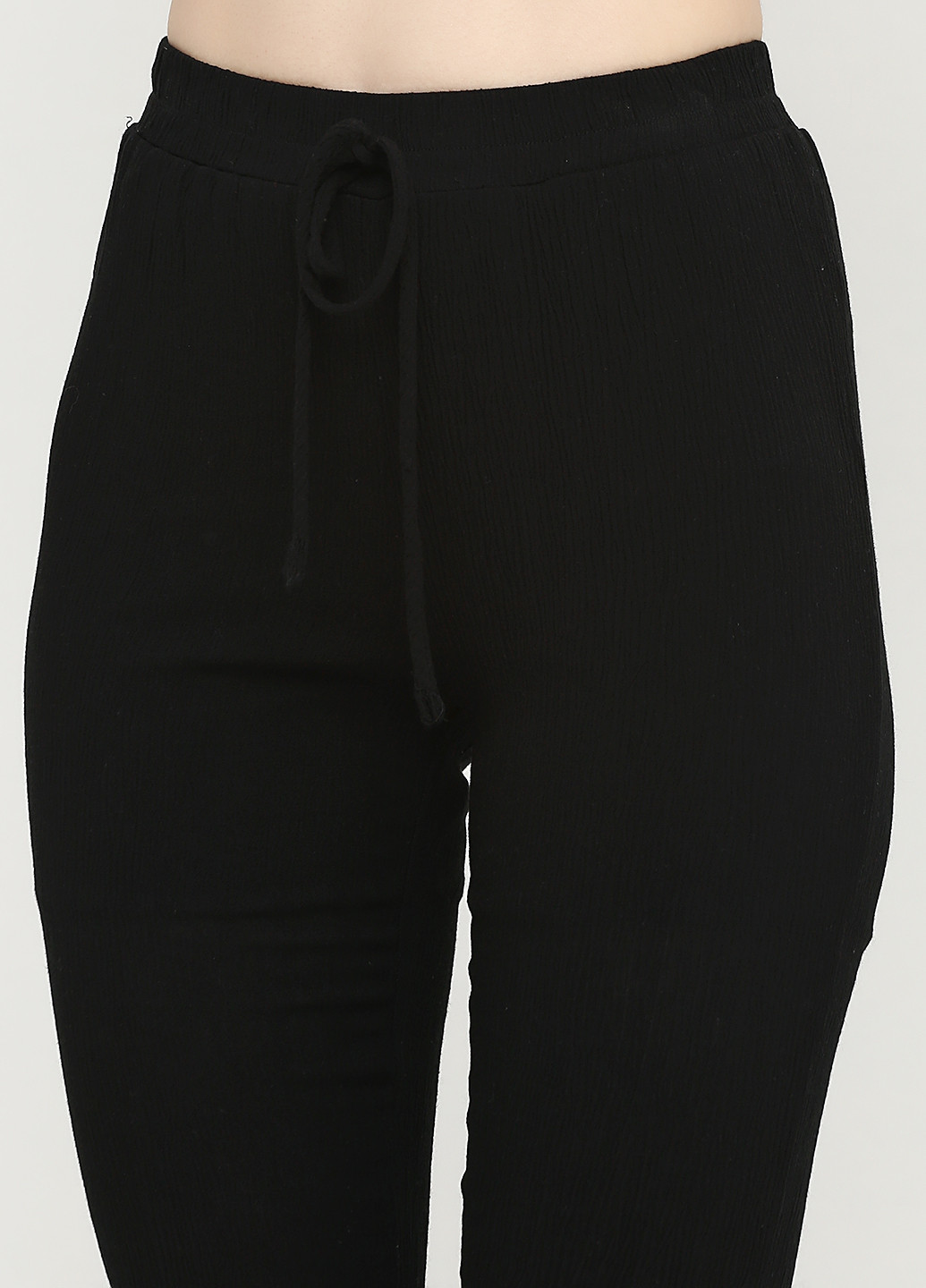 Черные кэжуал демисезонные брюки Alya