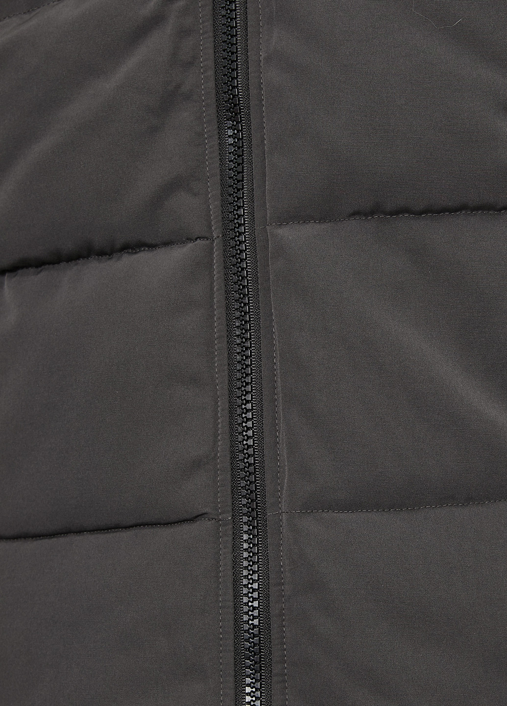Темно-сіра зимня куртка KOTON