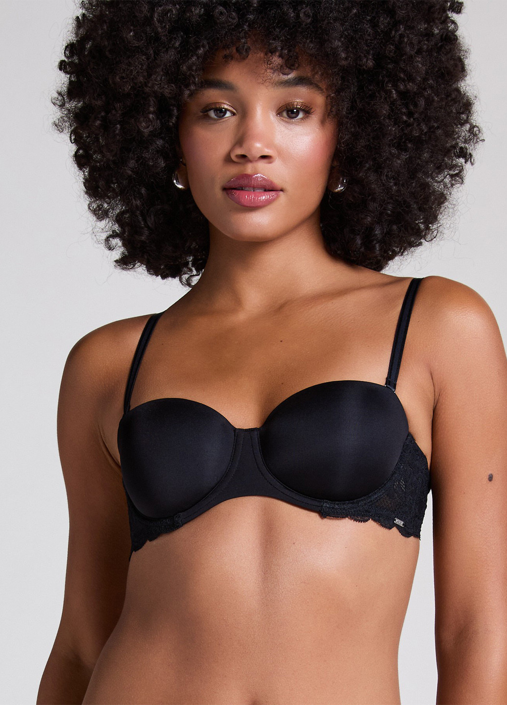 Чёрный балконет бюстгальтер Hunkemoller с косточками полиамид