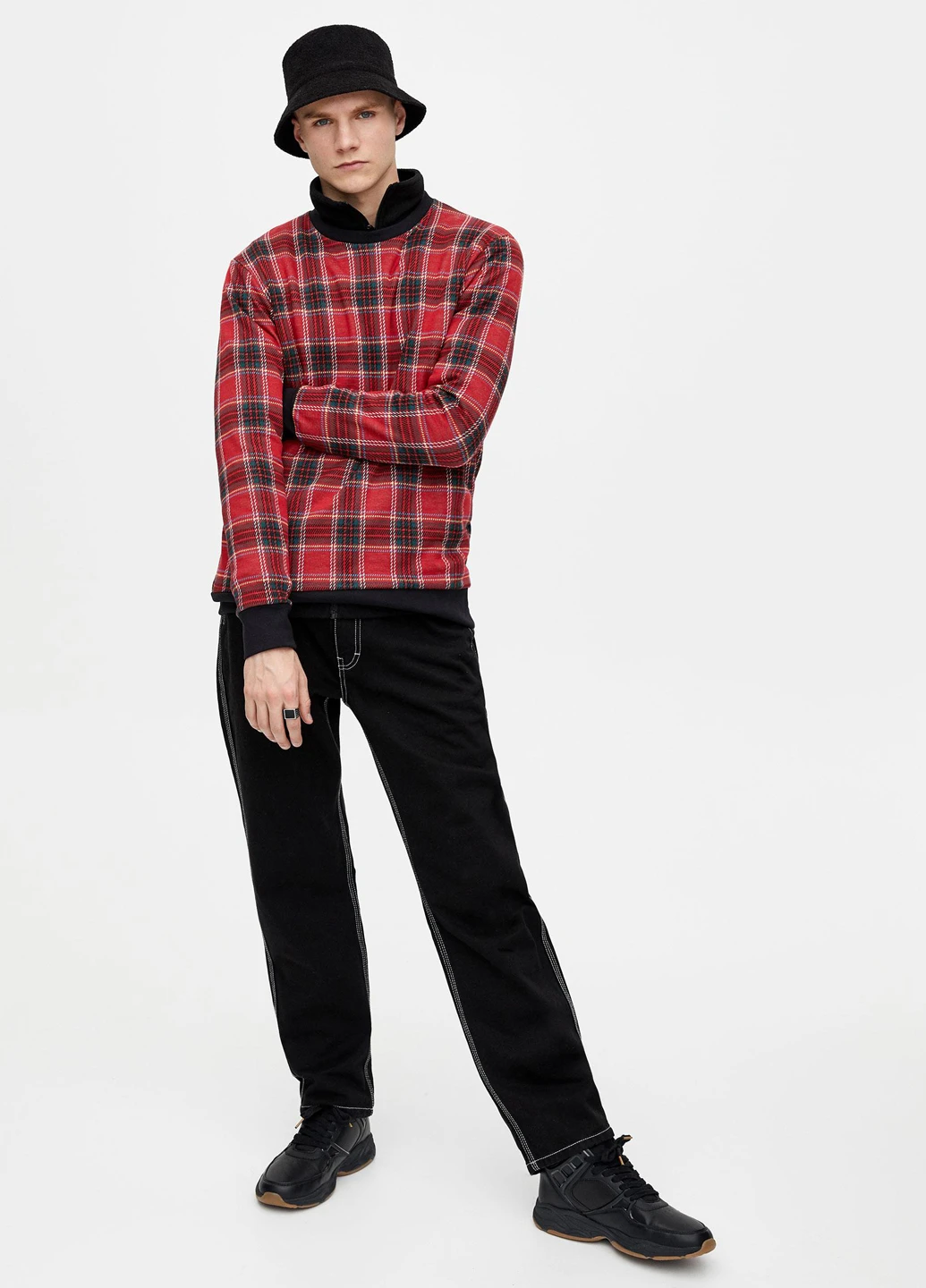 Червоний світшот Pull & Bear клітинка без декору (250302103)