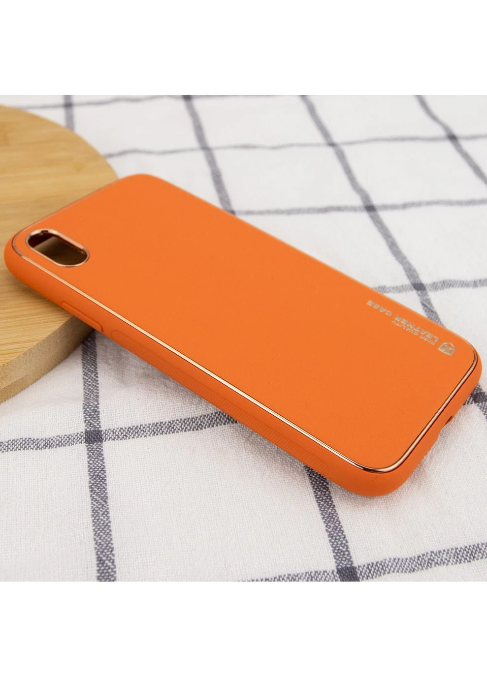 Шкіряний чохол Xshield для Apple iPhone X/XS (5.8"") Помаранчевий / Apricot (is_00000038062_4) Epik (250499597)