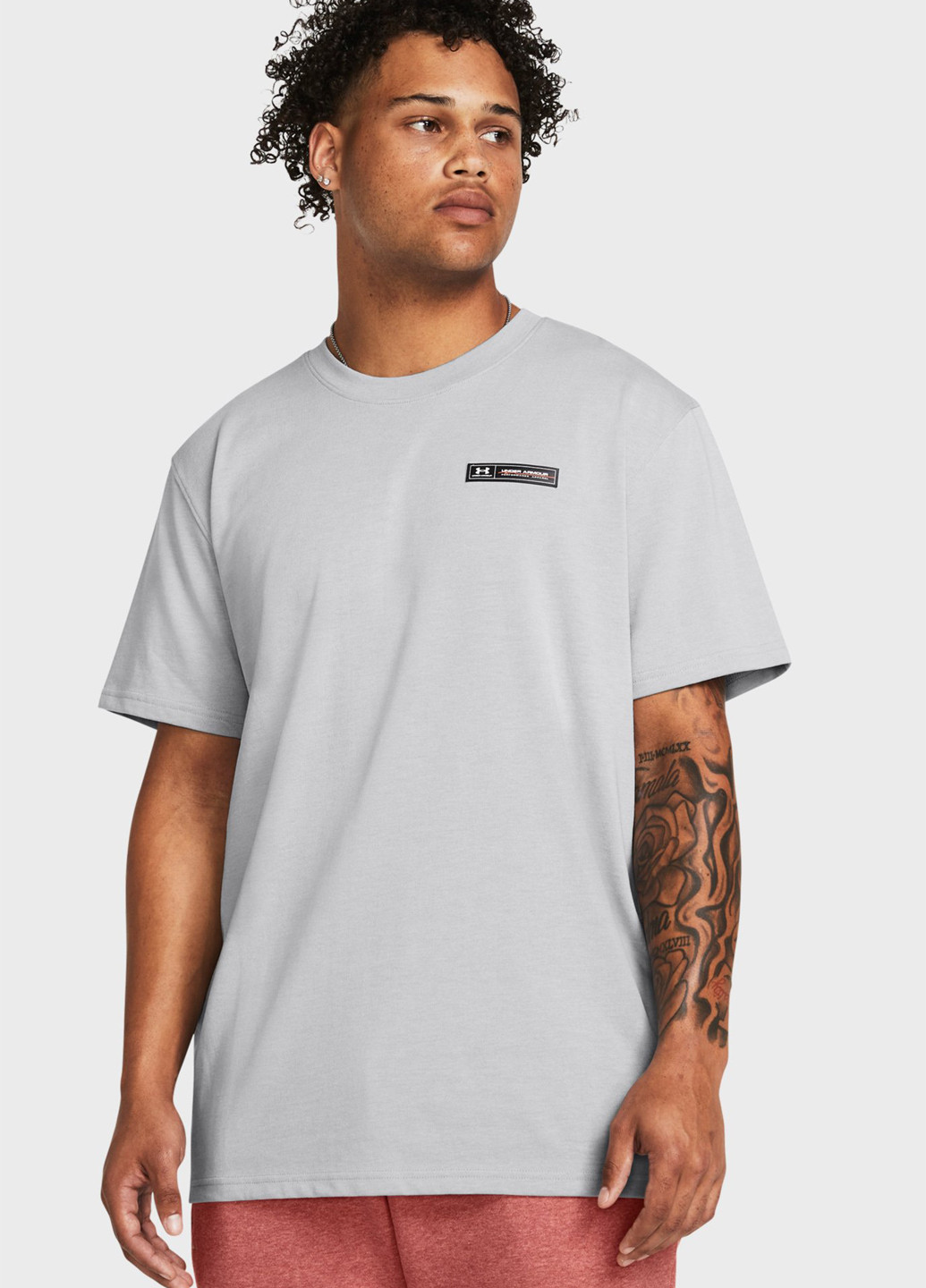 Серая футболка Under Armour