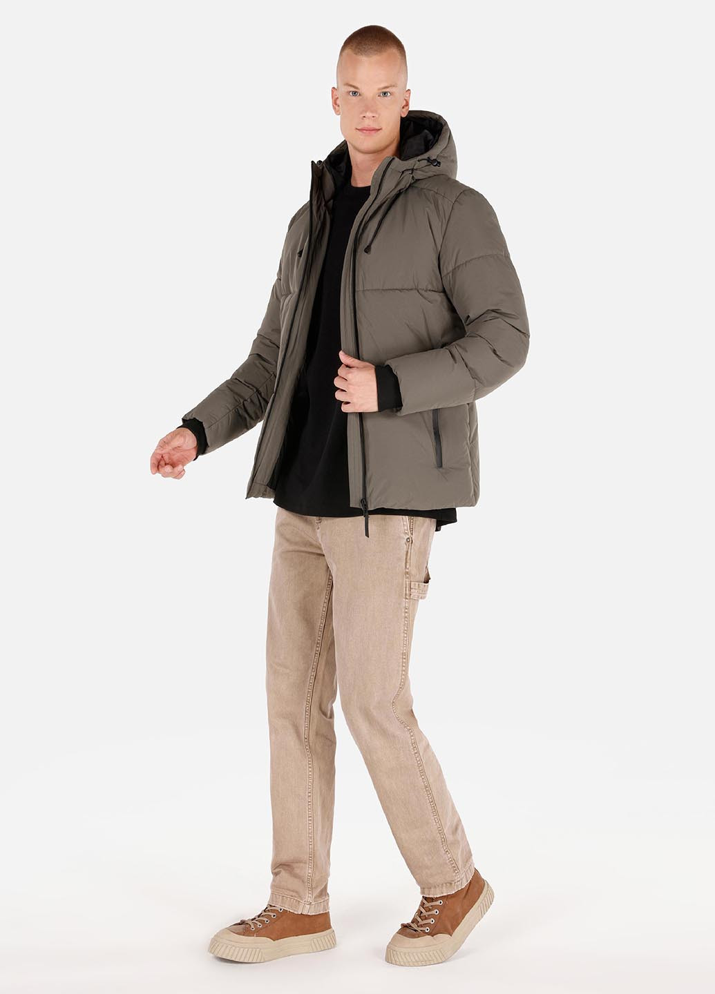 Темно-бежева зимня куртка Colin's