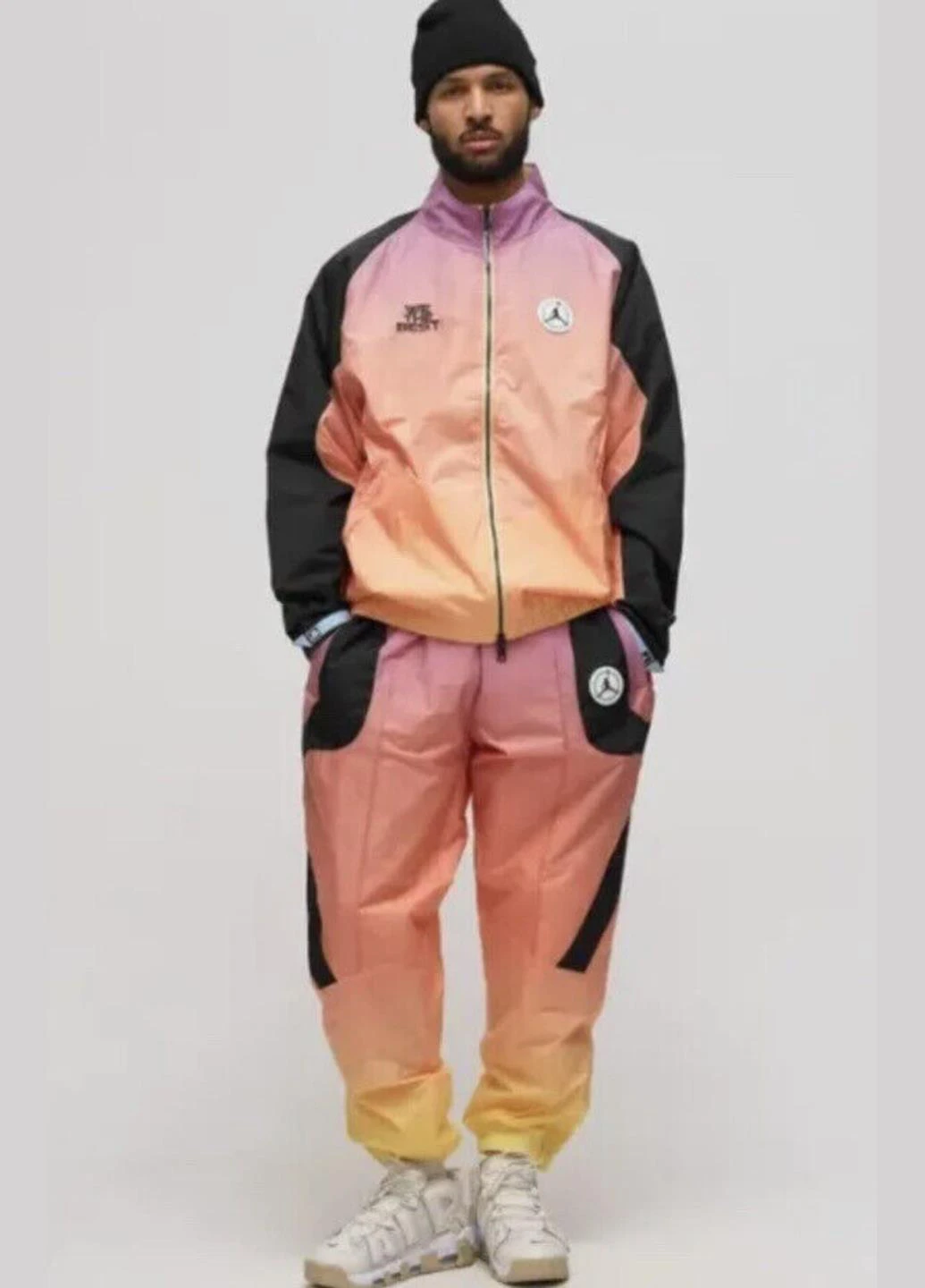 Комбінована демісезонна куртка dv7493-746 Jordan x DJ Khaled Jacket Crimson Bliss