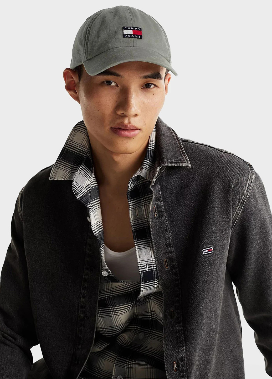 Кепка Tommy Jeans (347731609)