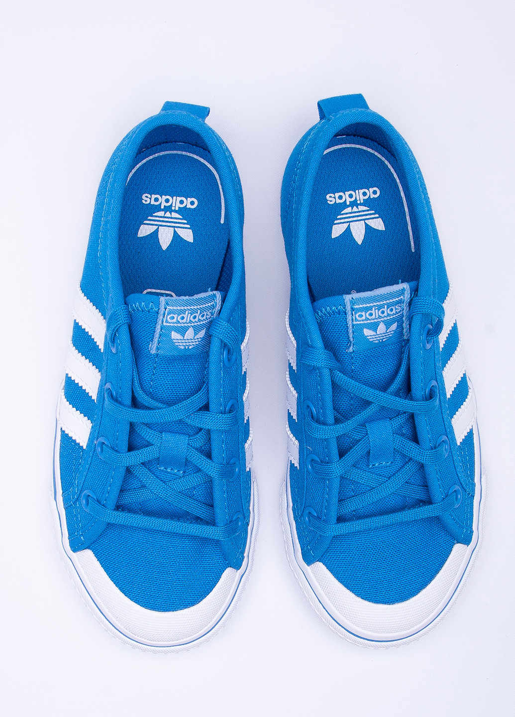 Світло-синій кеди adidas