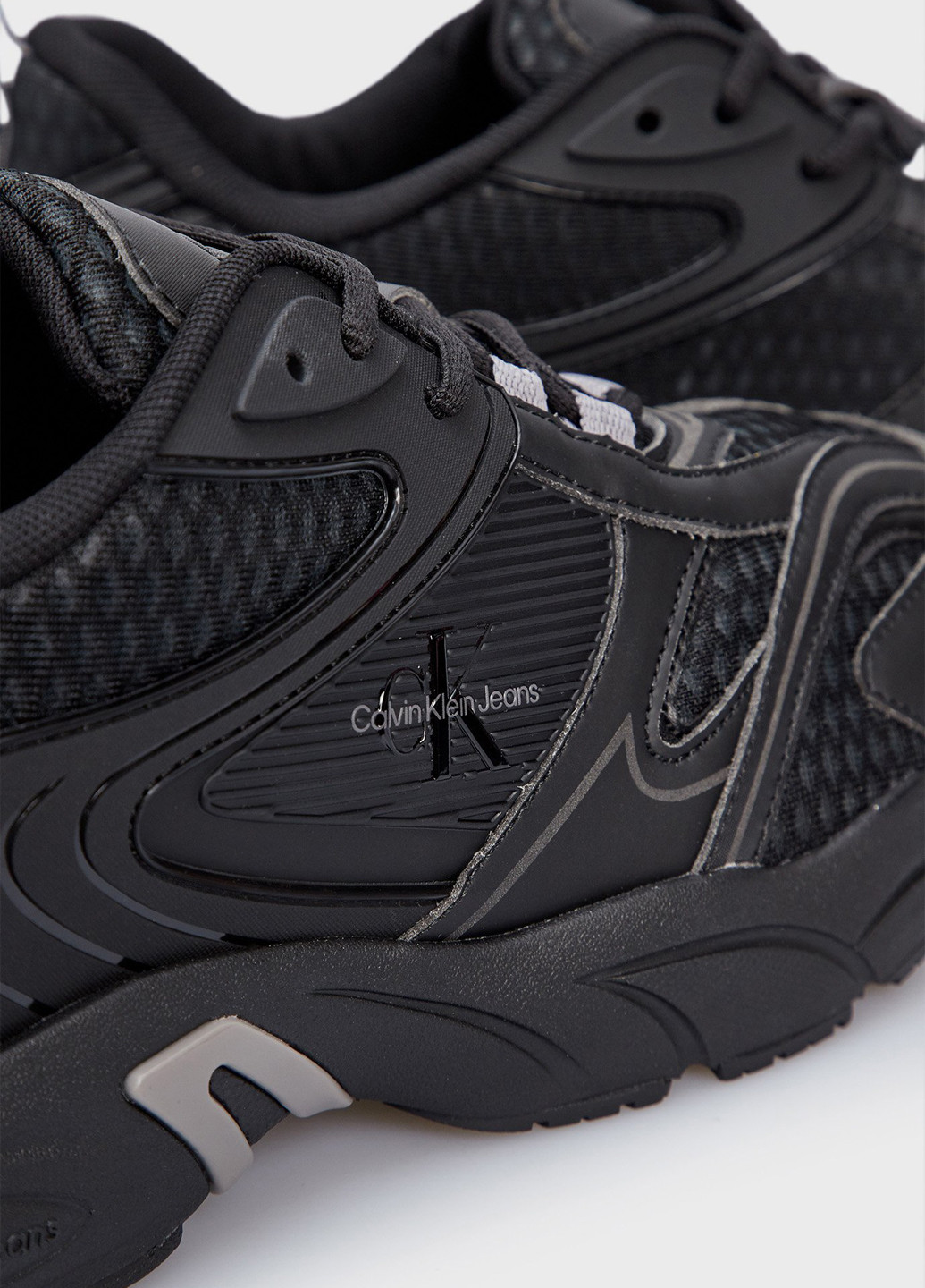 Черные всесезонные кроссовки Calvin Klein Jeans