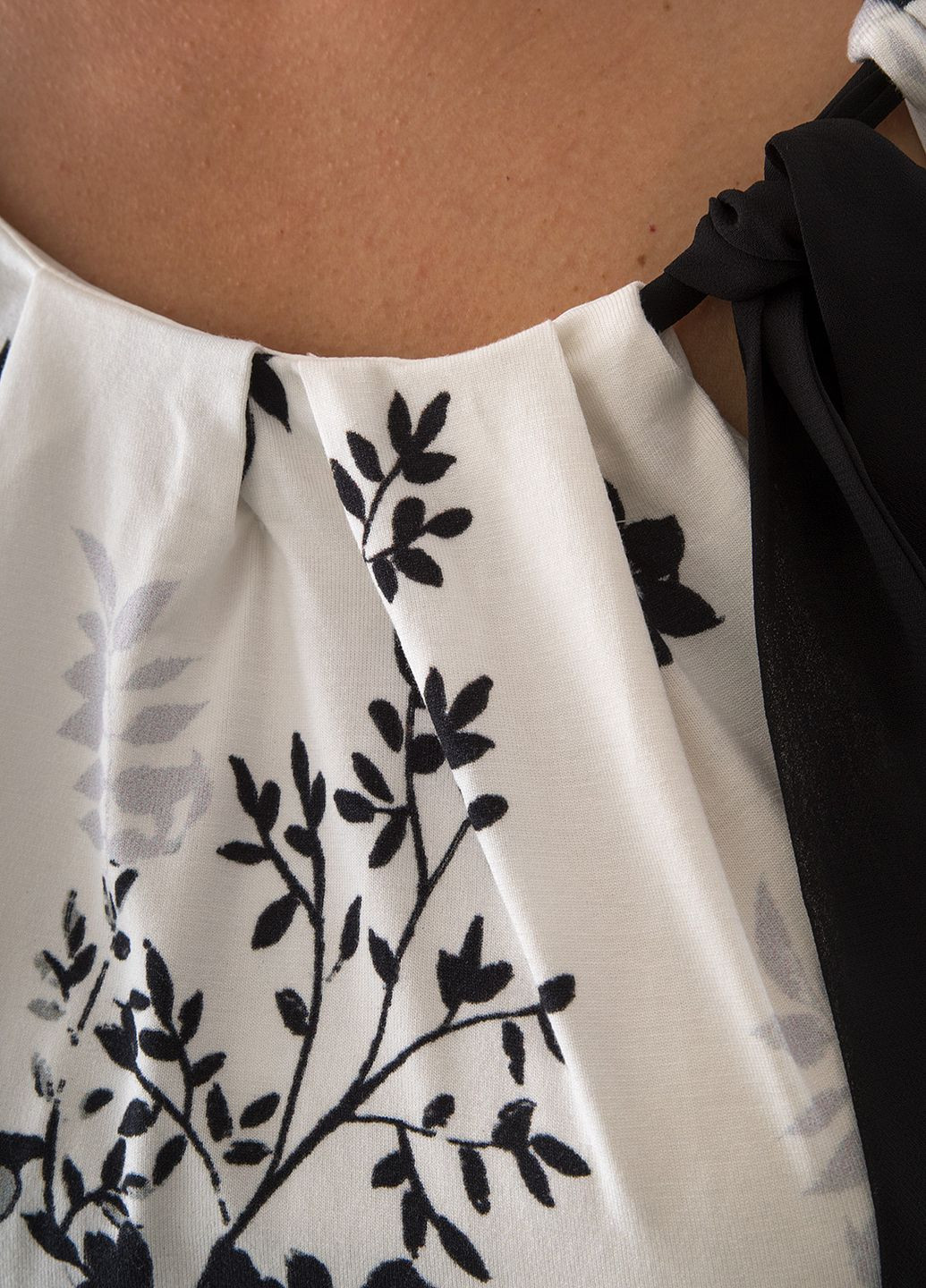 Комбінована кежуал сукня Apanage з квітковим принтом