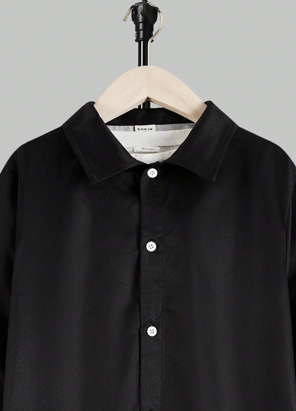 Черная кэжуал рубашка с надписями SHEIN