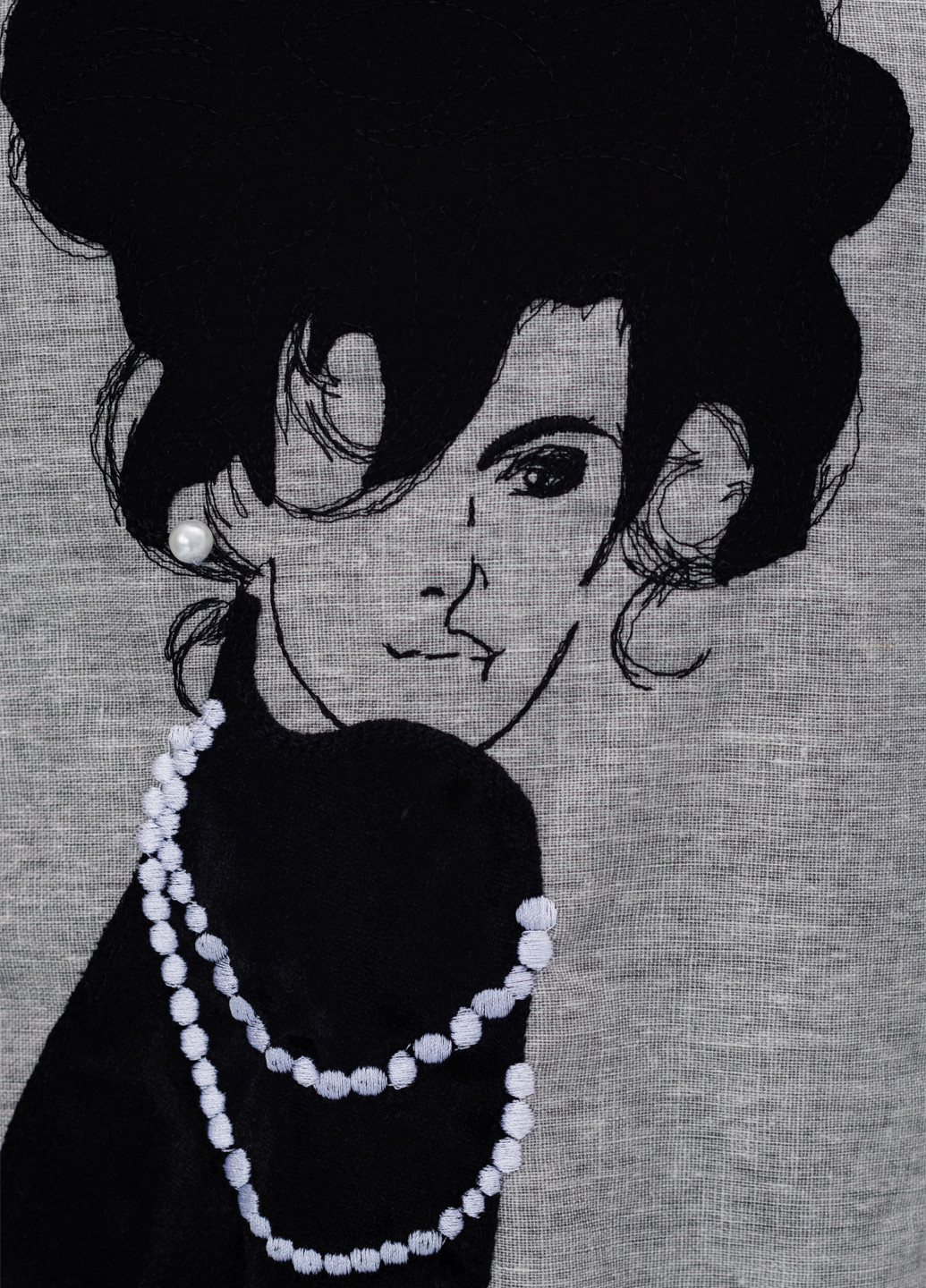 Белый свитшот Nora Kvittin однотонный аппликация, вышивка, нашивки (301079922)