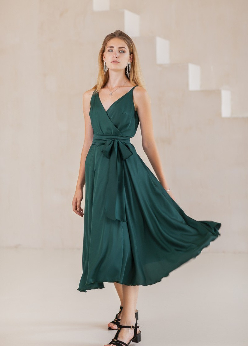 Зелена вечірня плаття а-силует, з спідницею-сонце, на запах FashionYouWant однотонна