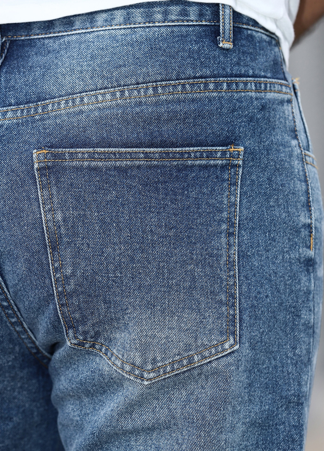 Синие демисезонные регюлар фит джинсы SHEIN