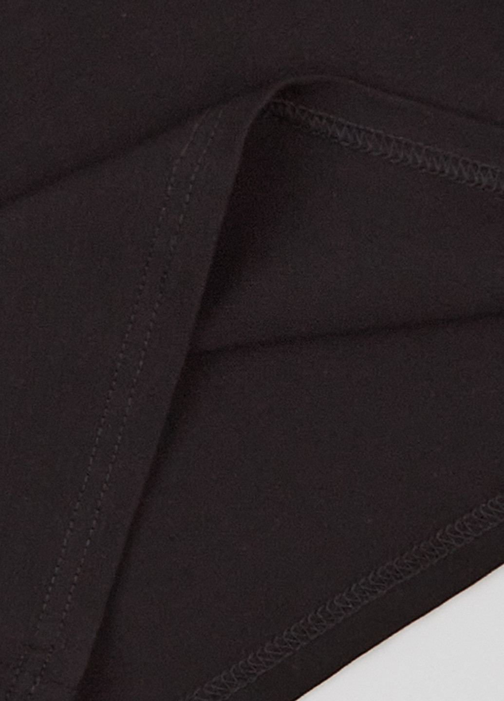 Чорна літня футболка Flamingo