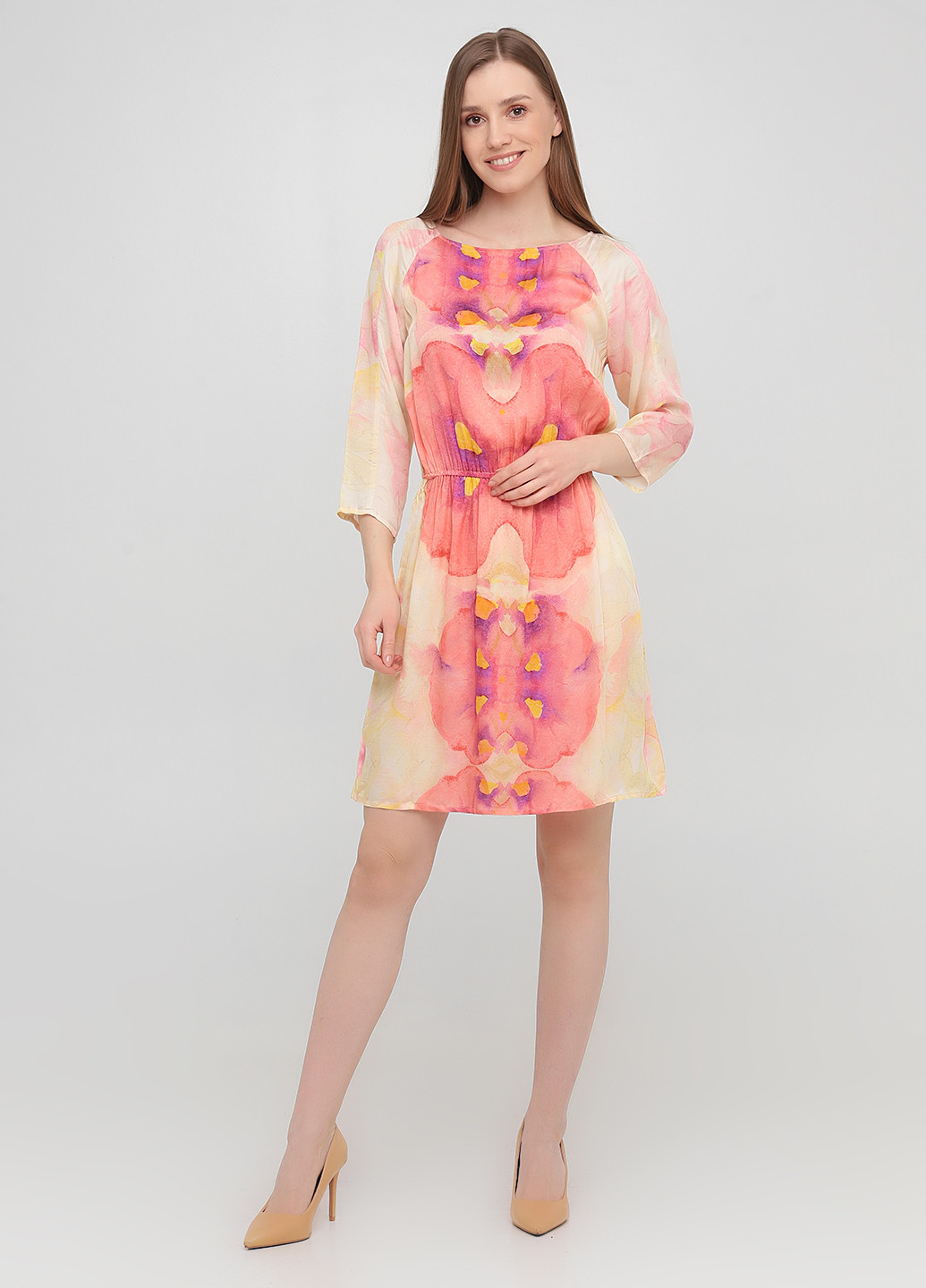 Персикова кежуал сукня bl-nk з абстрактним візерунком