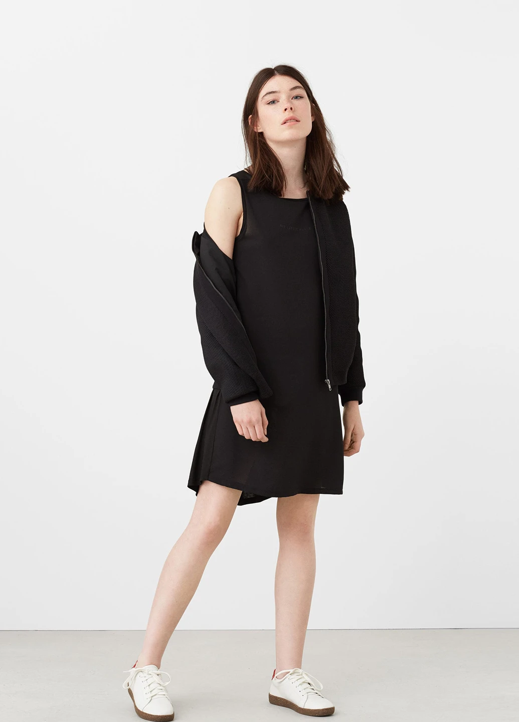 Черное кэжуал платье Mango однотонное