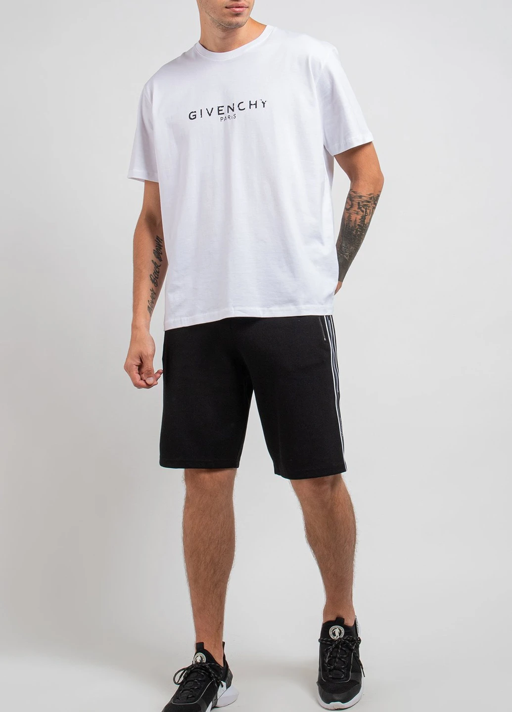 Чорні спортивні шорти з лампаси Givenchy (251250409)