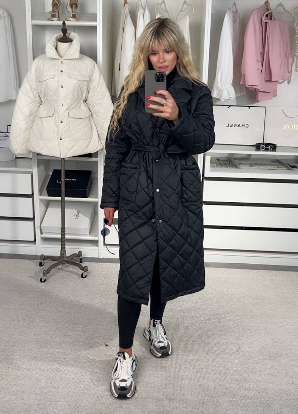 Черная демисезонная куртка No Brand