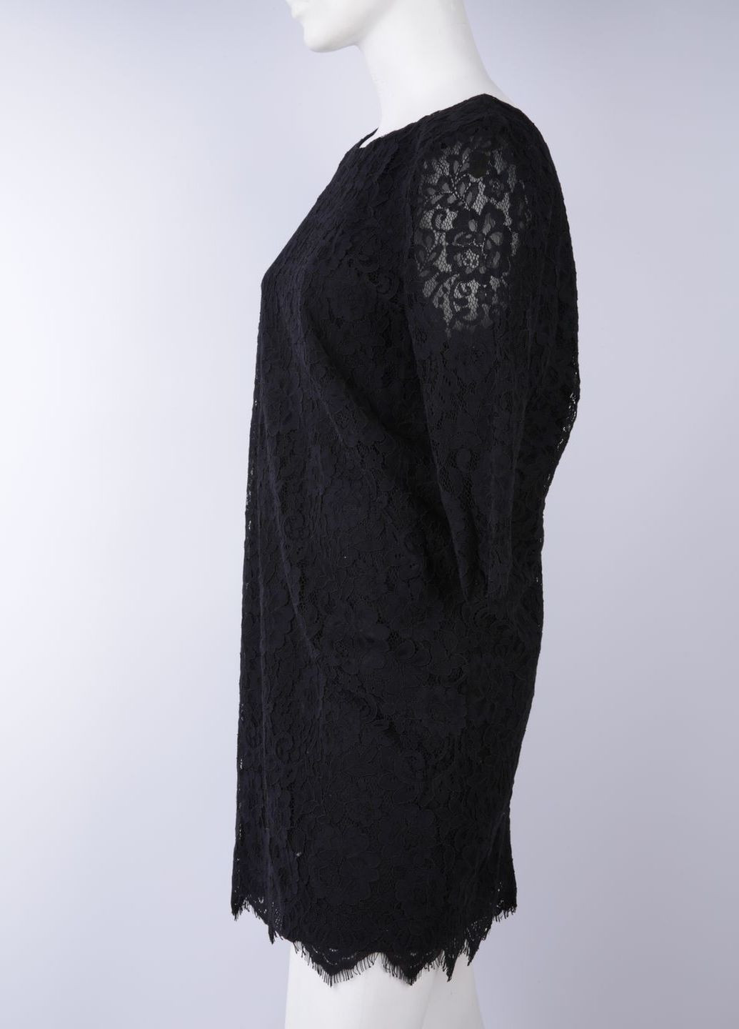 Черное кэжуал платье с открытой спиной Vero Moda однотонное