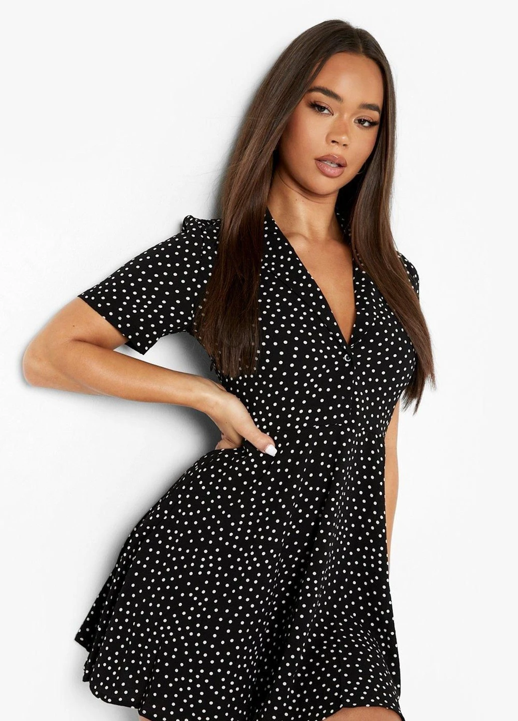 Черное кэжуал платье Boohoo в горошек