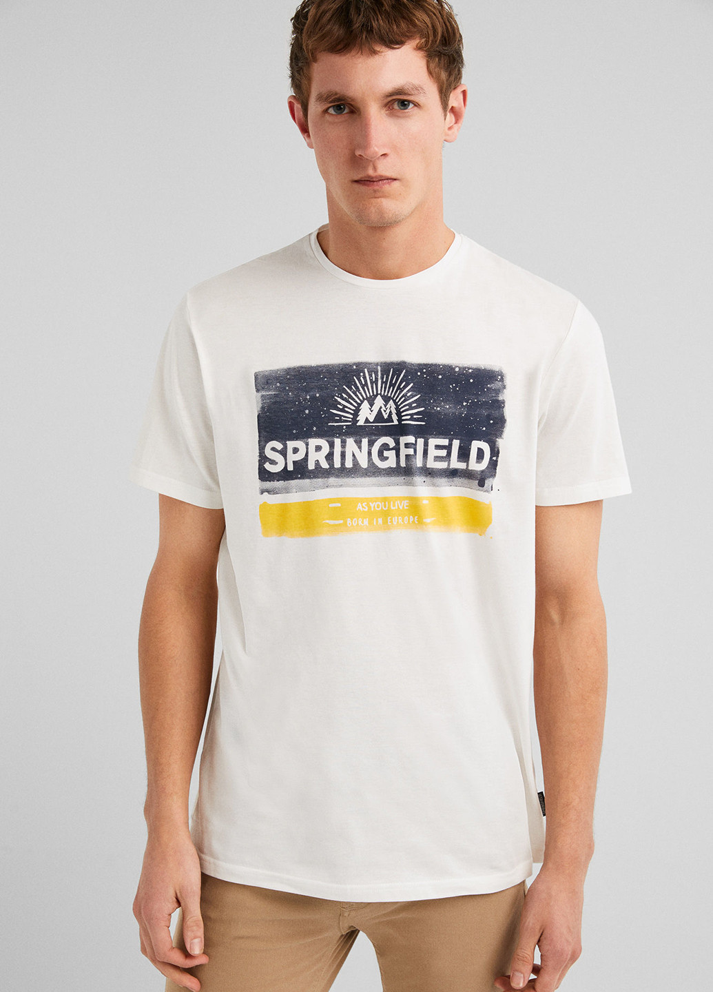 Бежевая футболка Springfield