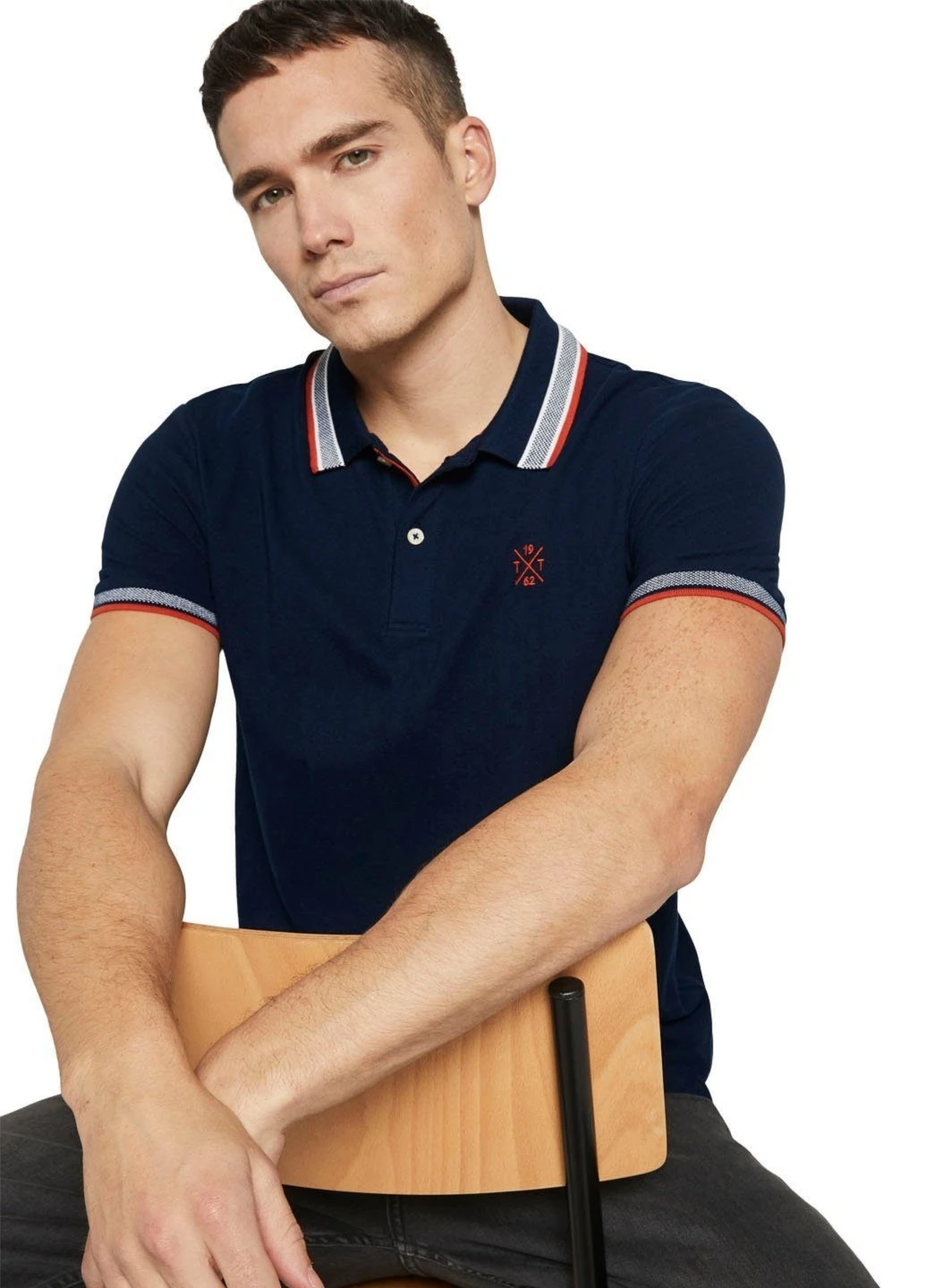 Темно-синя футболка Tom Tailor