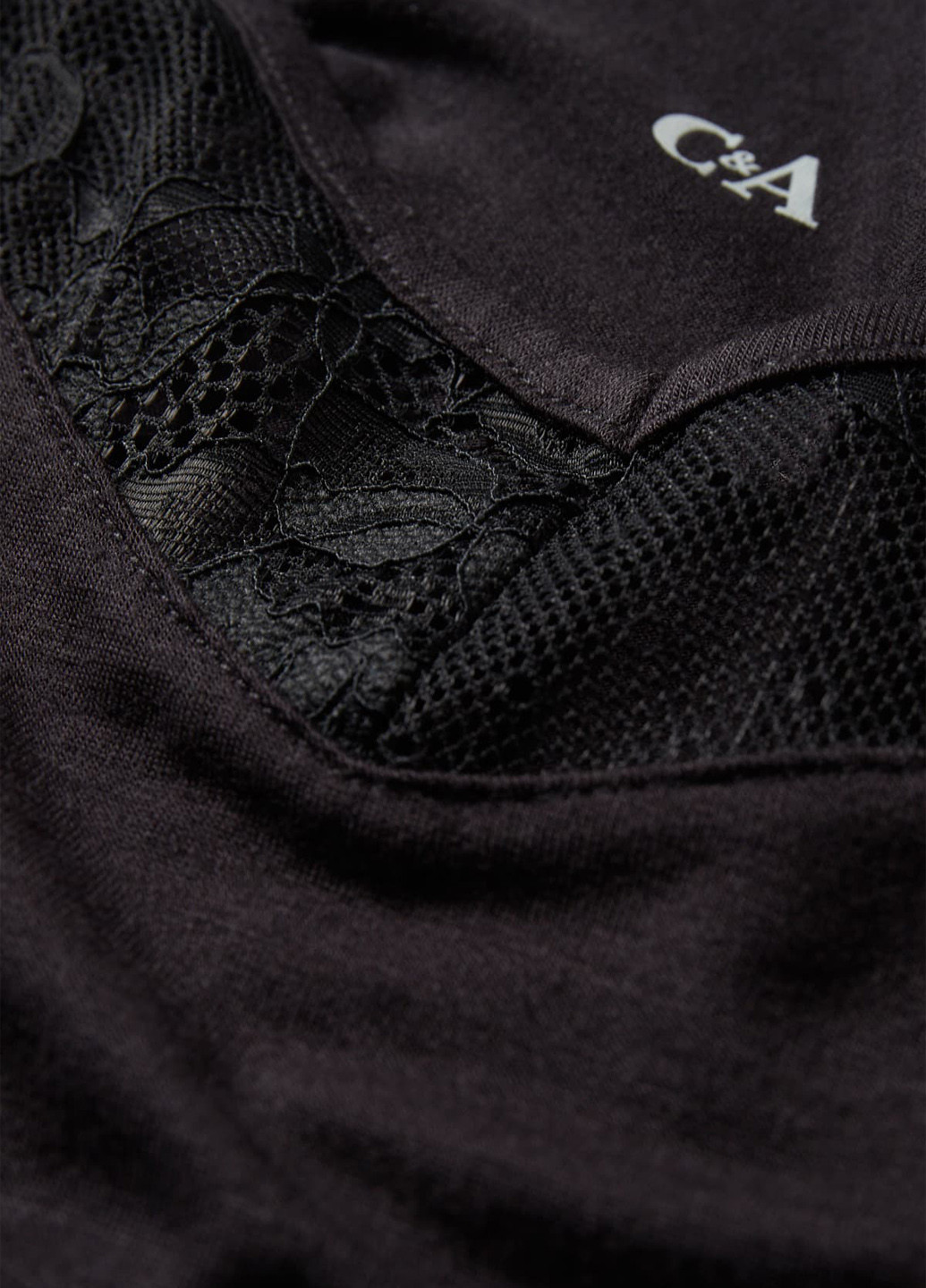 Чорний демісезонний комплект (топ, шорти) C&A