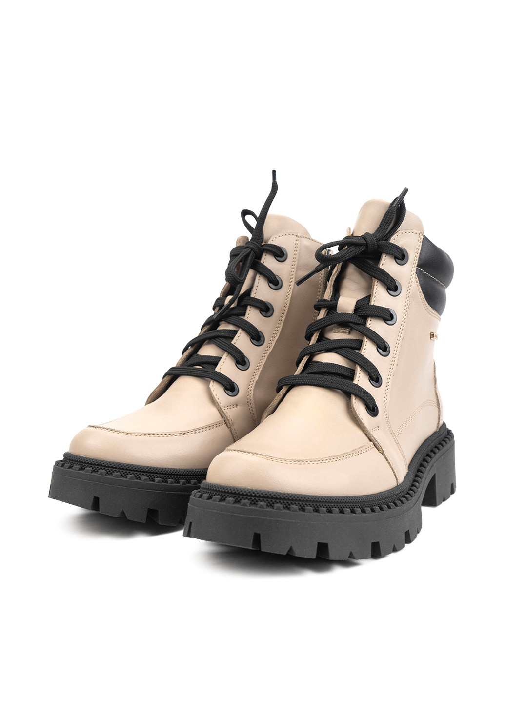 Осенние ботинки Bottini со шнуровкой