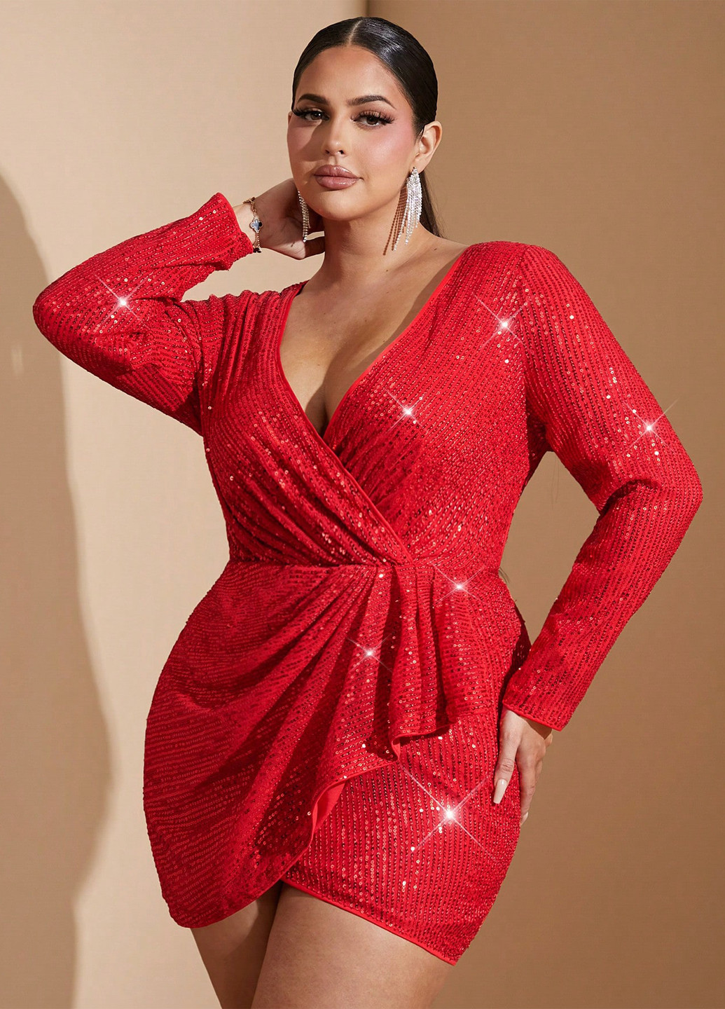 Красное коктейльное платье на запах SHEIN однотонное