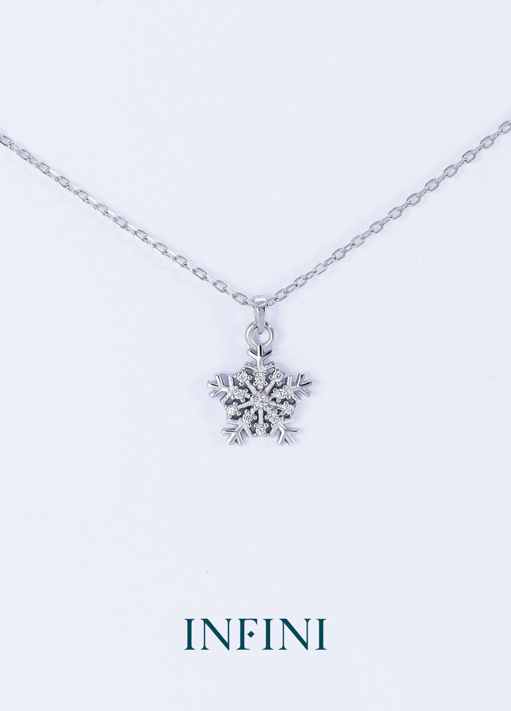 Колье серебряное Infini со снежинкой (250563046)