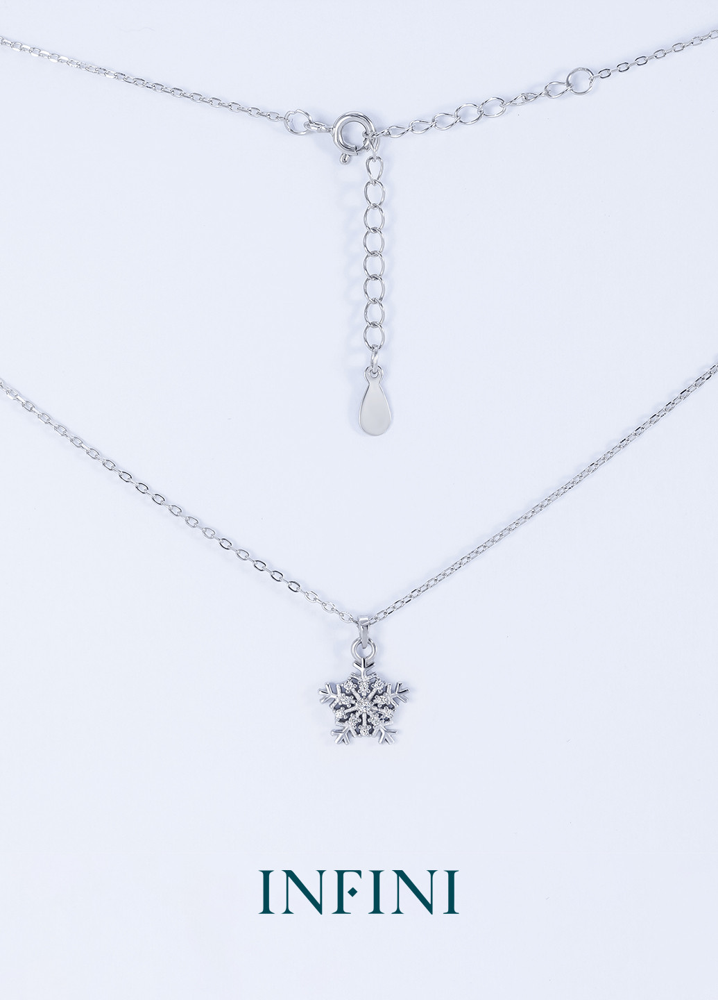 Колье серебряное Infini со снежинкой (250563046)