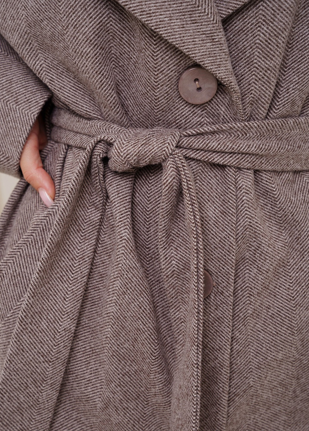 Коричневое демисезонное Пальто женское однобортное ISSA PLUS