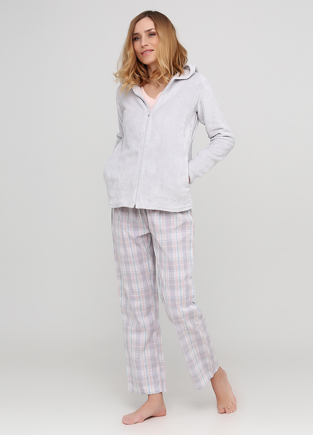 Комбинированная всесезон пижама (толстовка, футболка, брюки) Anna max