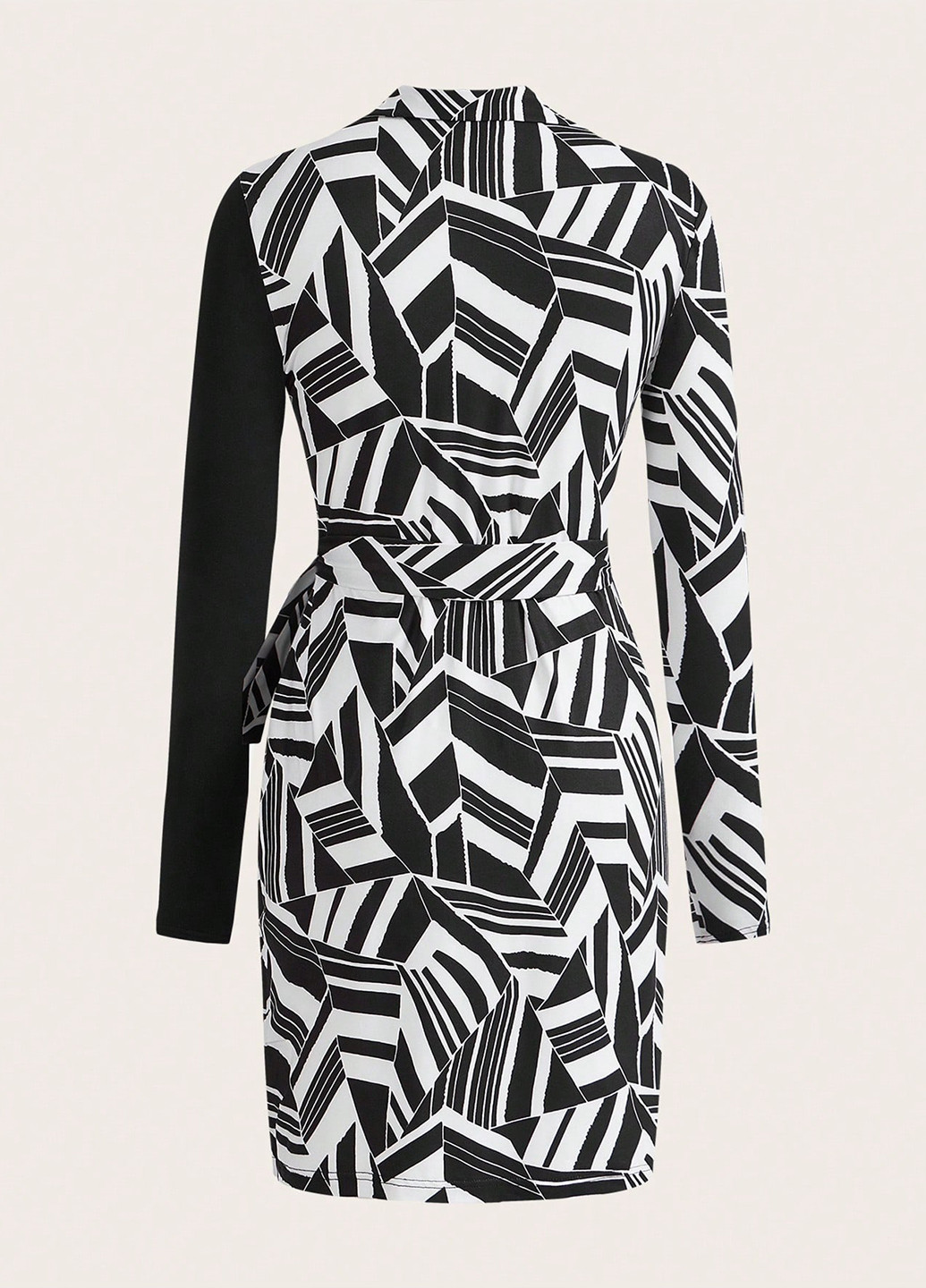 Черно-белое кэжуал платье на запах SHEIN с абстрактным узором