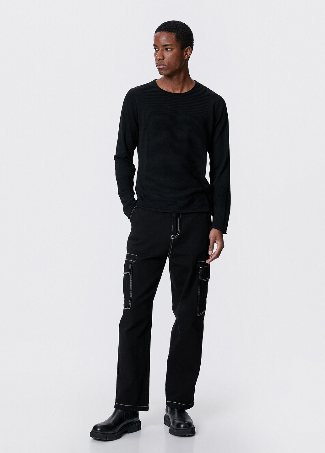 Черный демисезонный свитер джемпер KOTON