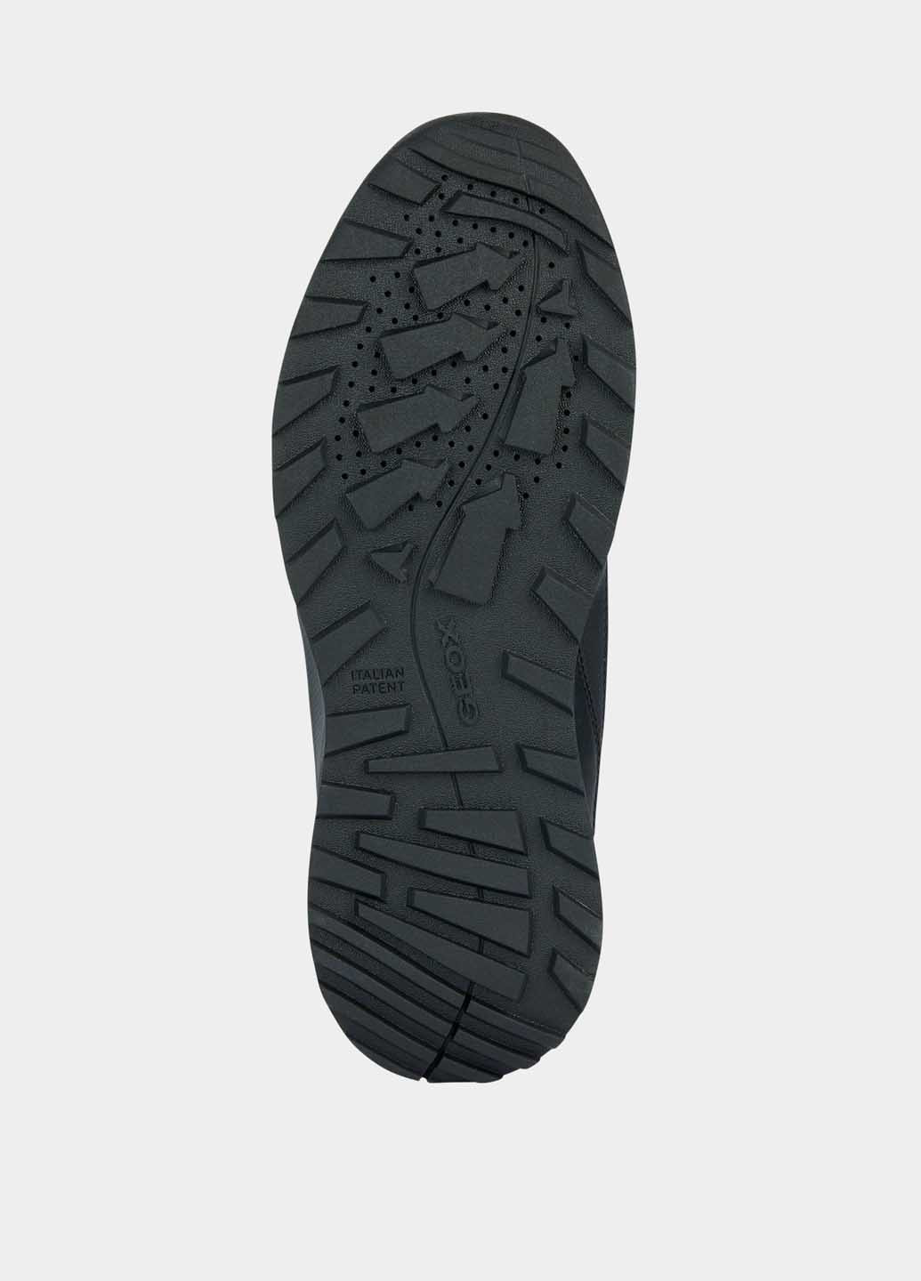 Черные осенние ботинки Geox