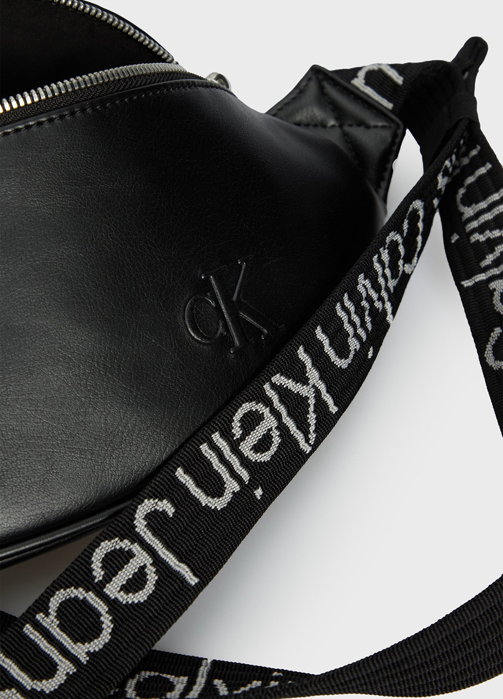 Сумка Calvin Klein Jeans (328105137)