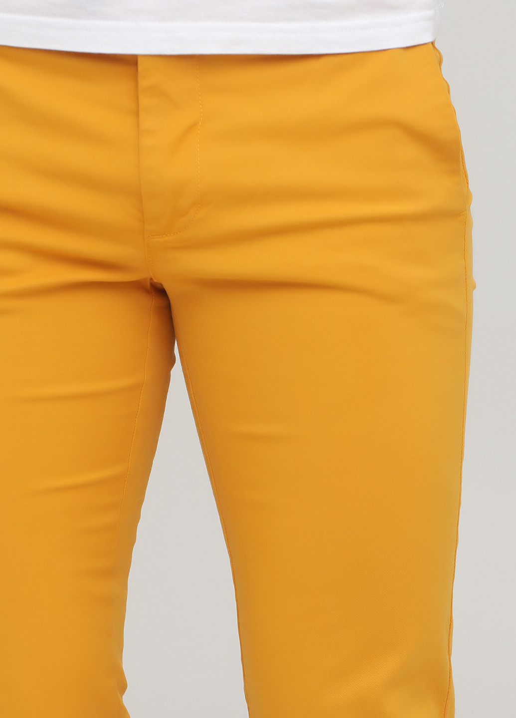 Желтые кэжуал демисезонные чиносы брюки United Colors of Benetton