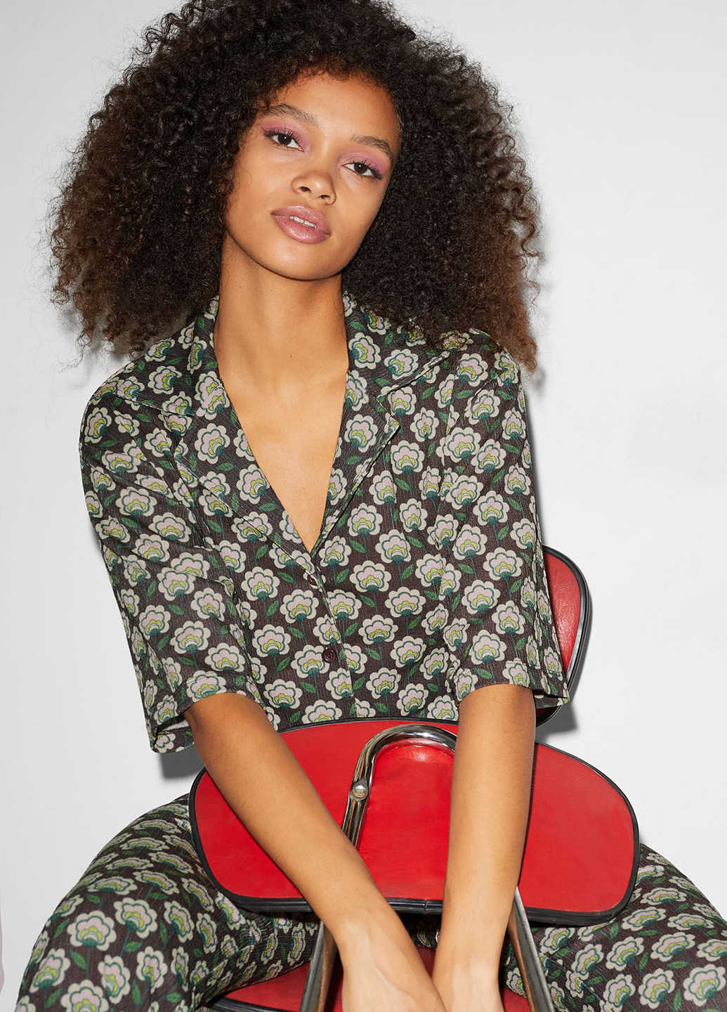 Тёмно-коричневая блуза C&A