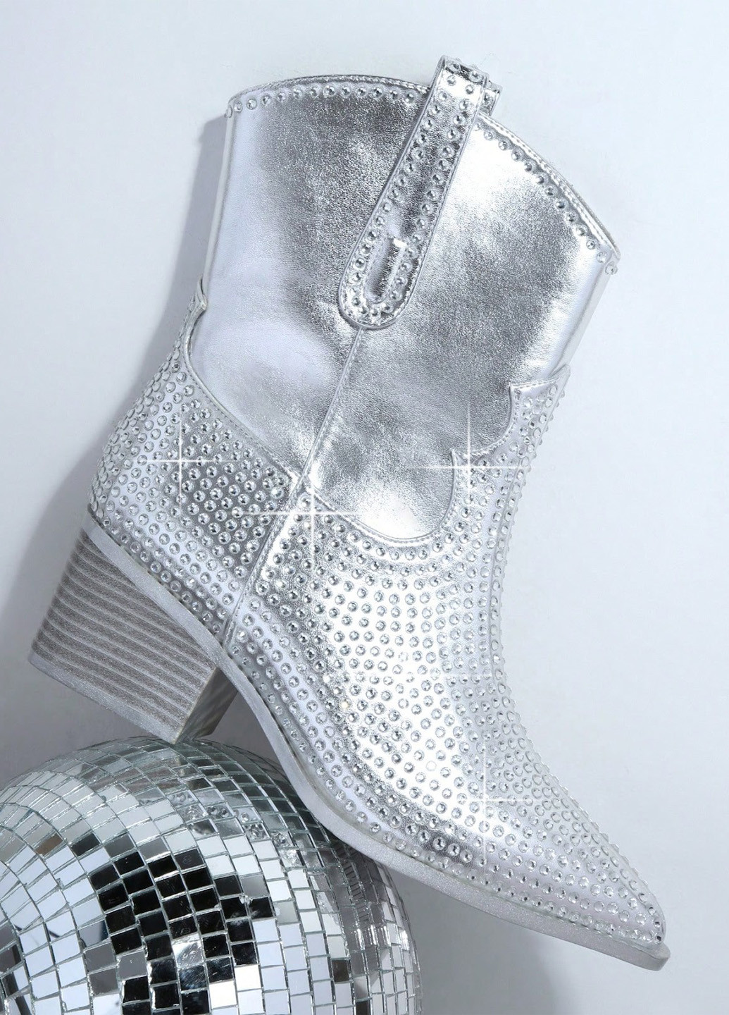 Осенние полусапоги казаки SHEIN со стразами из искусственной кожи