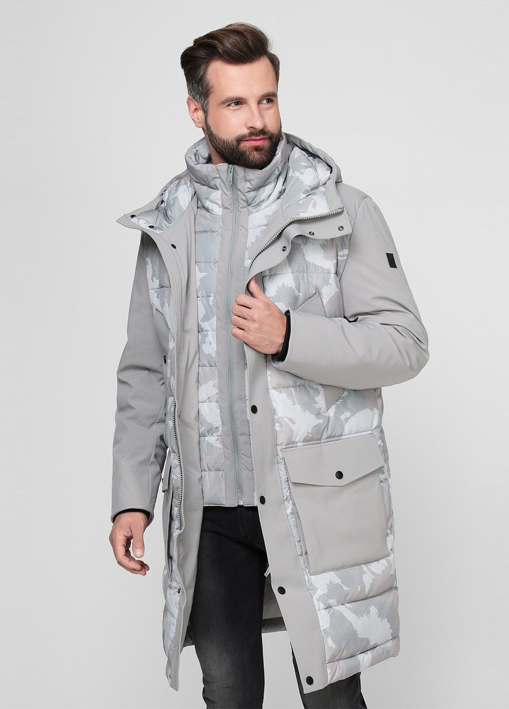 Светло-серая зимняя куртка Strellson