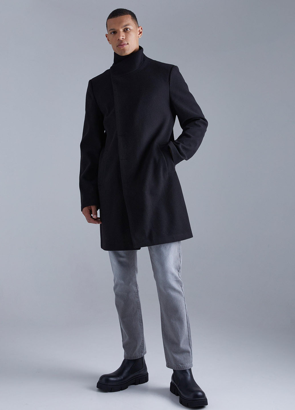 Черное демисезонное Пальто Boohoo