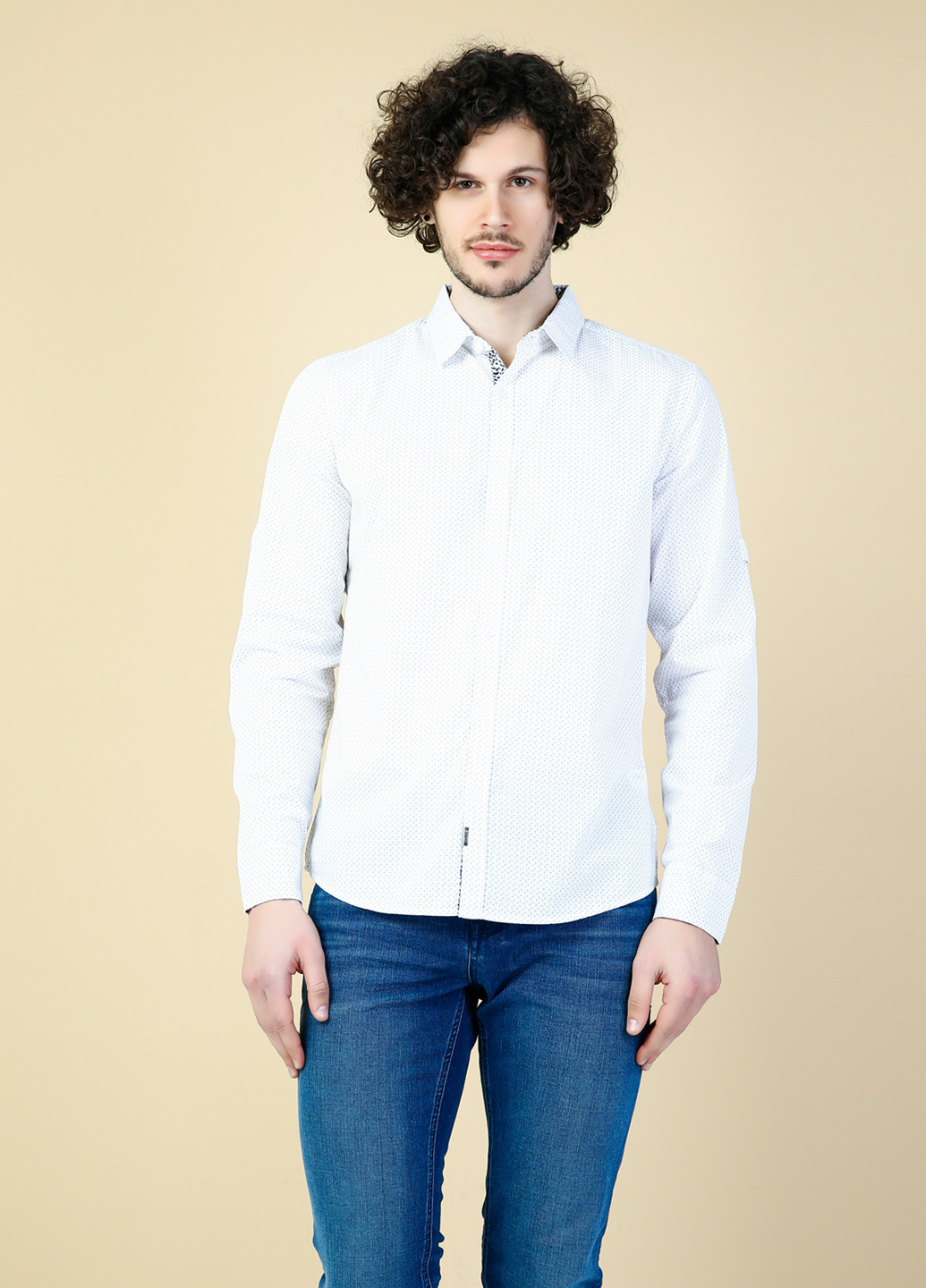 Белая кэжуал рубашка однотонная Colin's с коротким рукавом