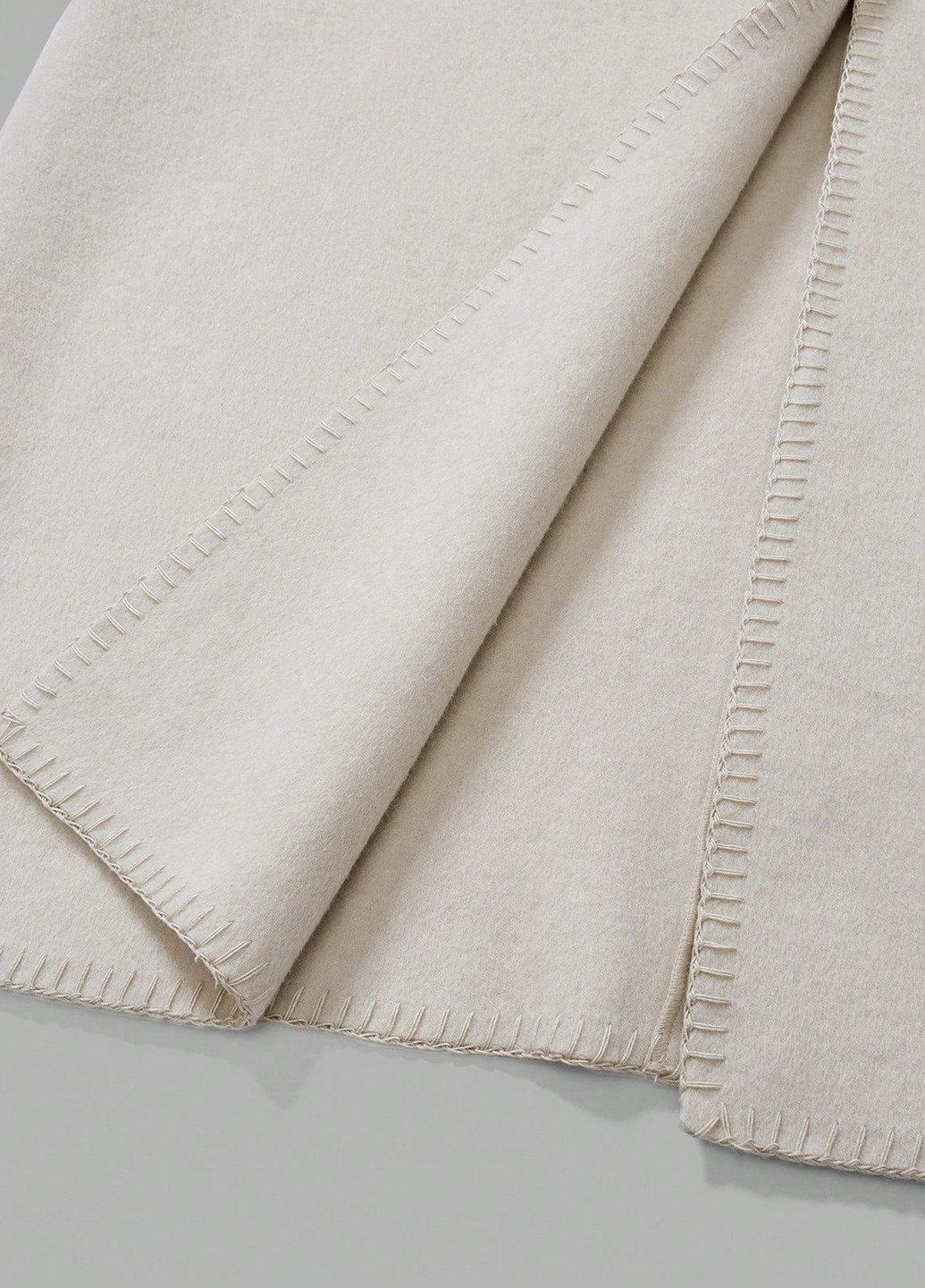 Айворі демісезонне Пальто SHEIN