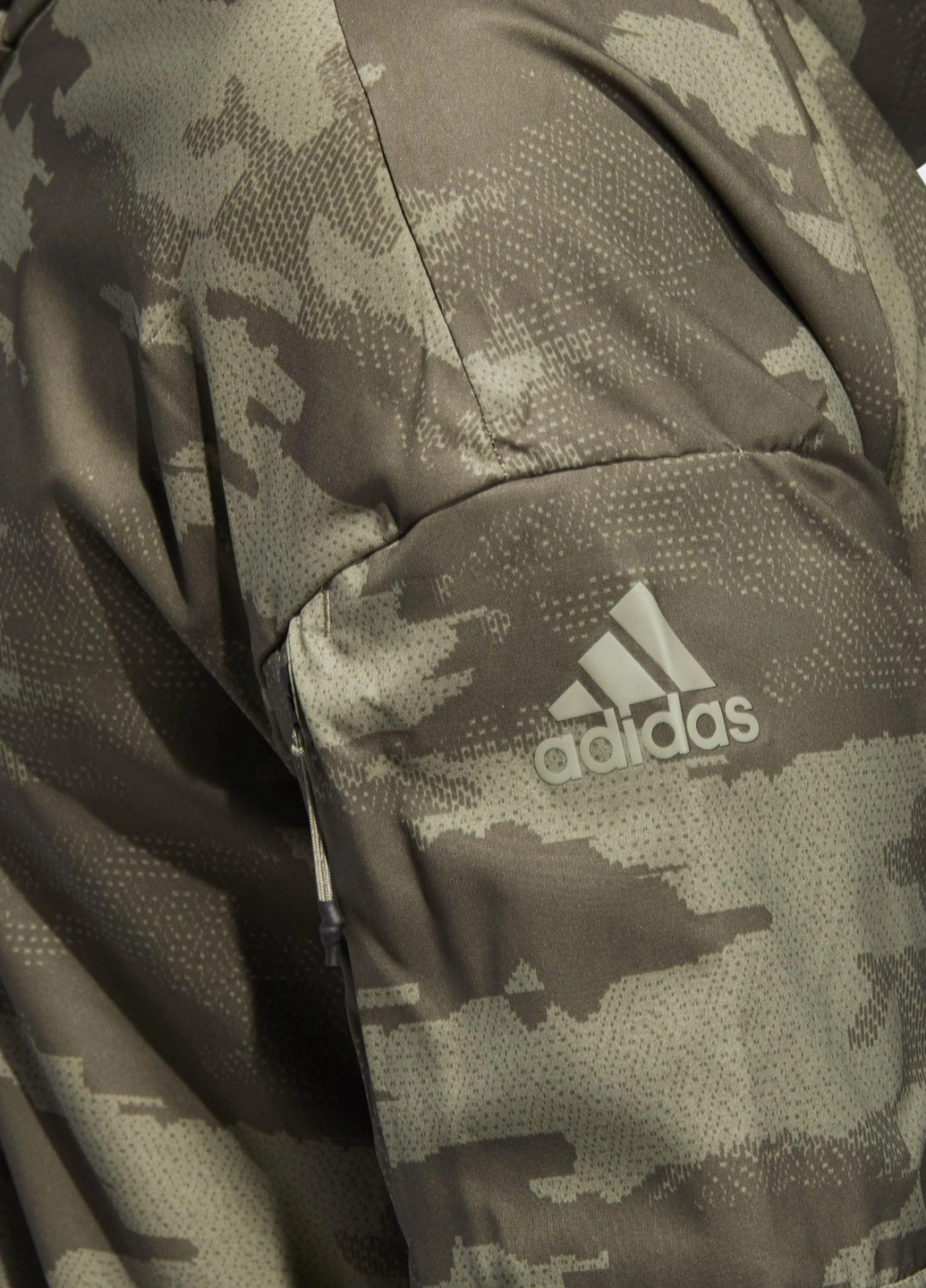 Оливкова (хакі) демісезонна куртка adidas