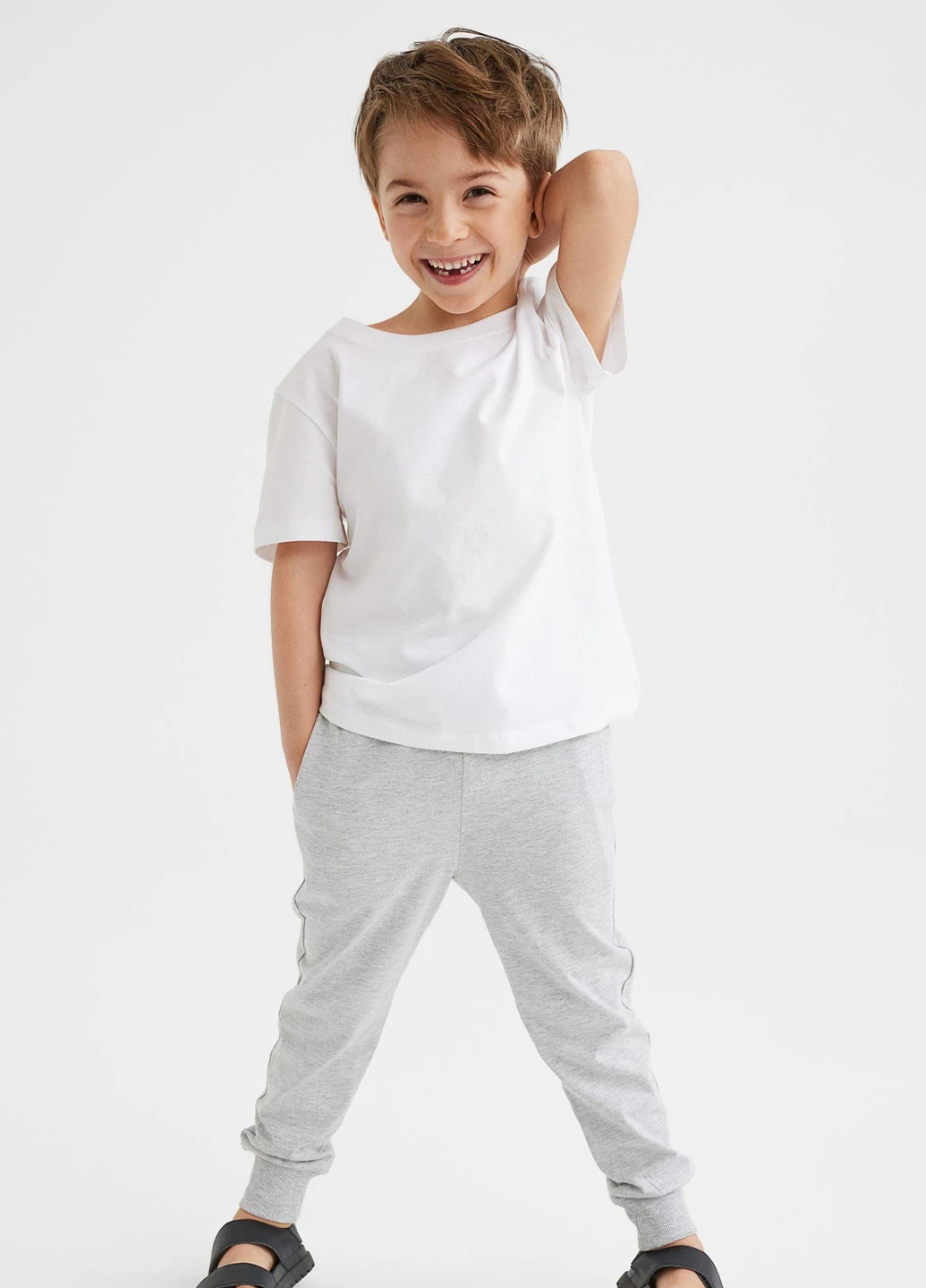 Серые брюки H&M Basic