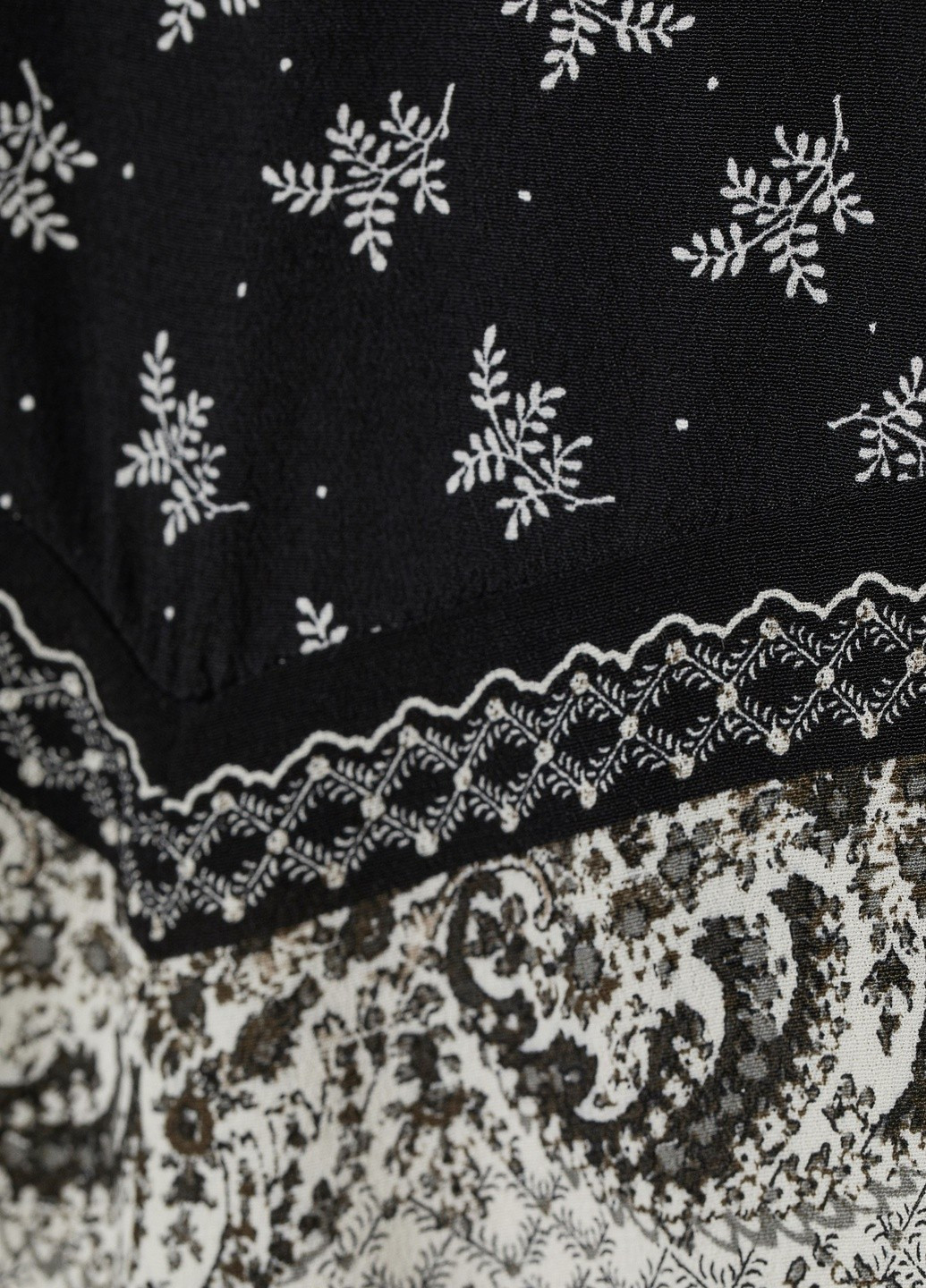 Черно-белая кэжуал цветочной расцветки юбка H&M