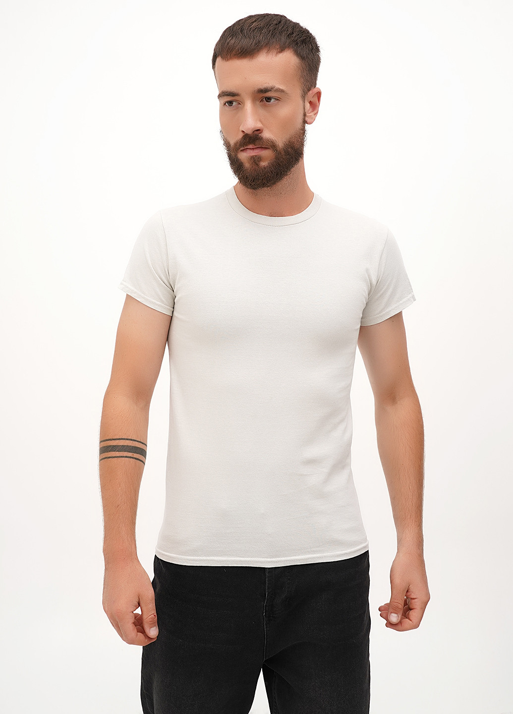 Молочная футболка Gildan