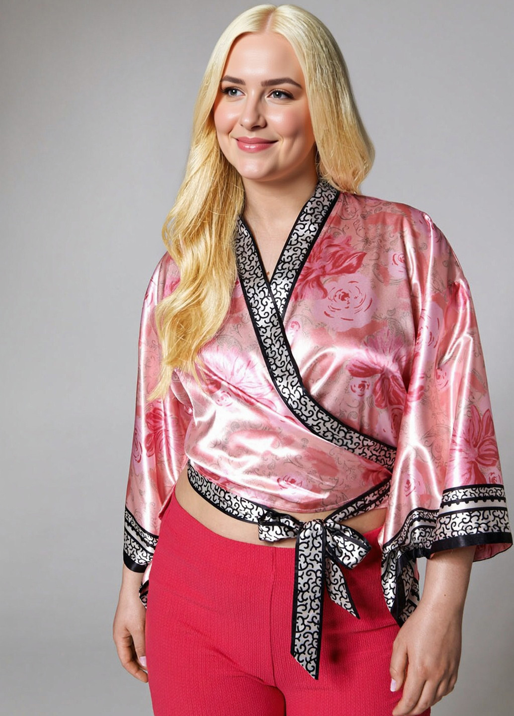 Розовая блуза на запах Sinsay