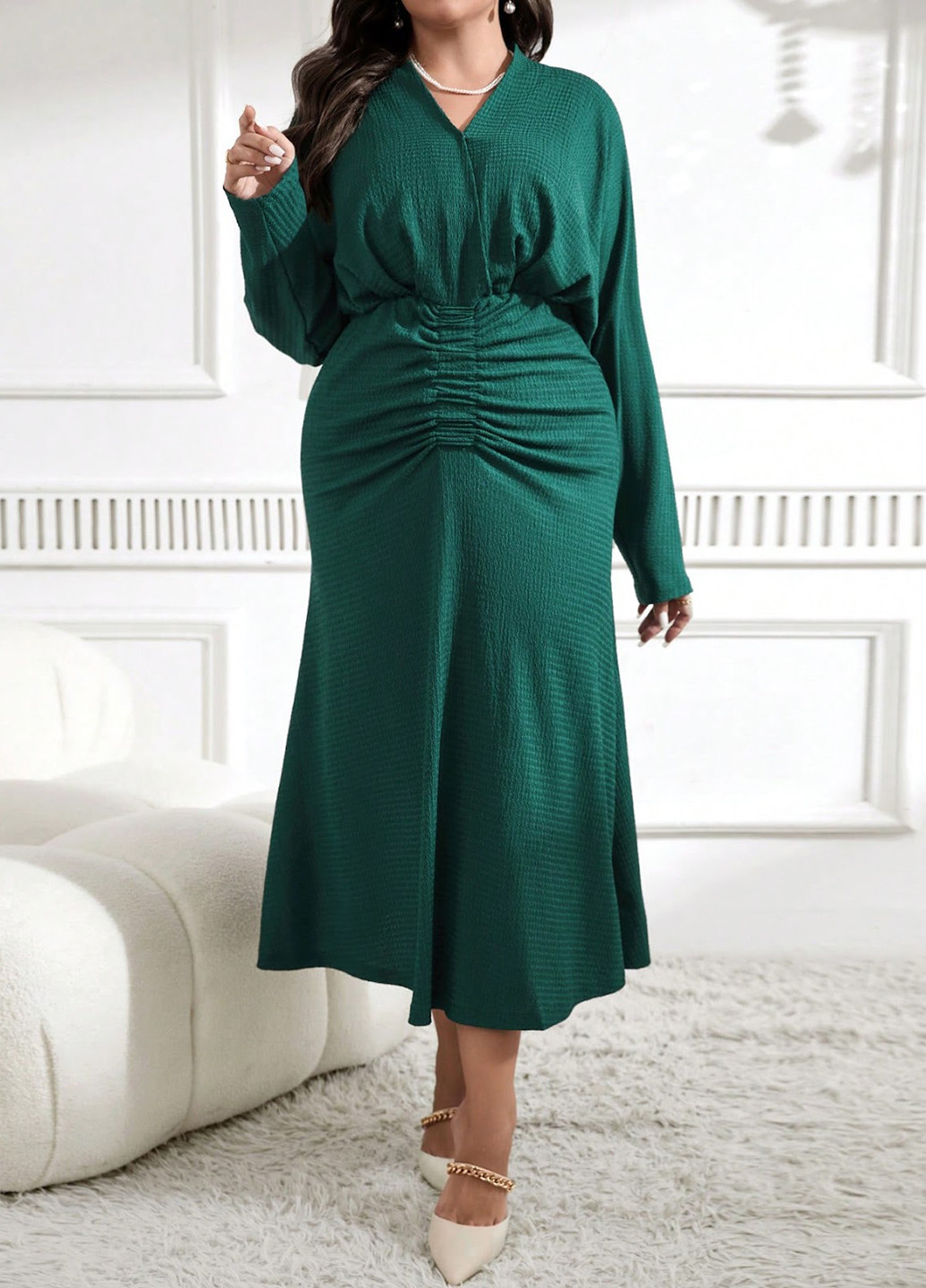 Зеленое вечернее платье клеш SHEIN однотонное