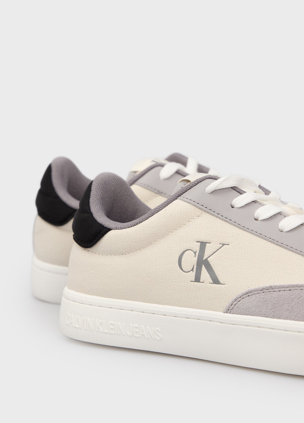 Белые кеды Calvin Klein Jeans